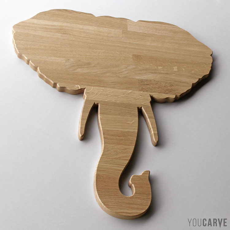 Tête d'éléphant décorative en bois (chêne)
