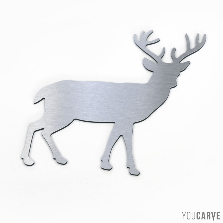 Forme/silhouette de cerf découpée en composite aluminium brossé argenté