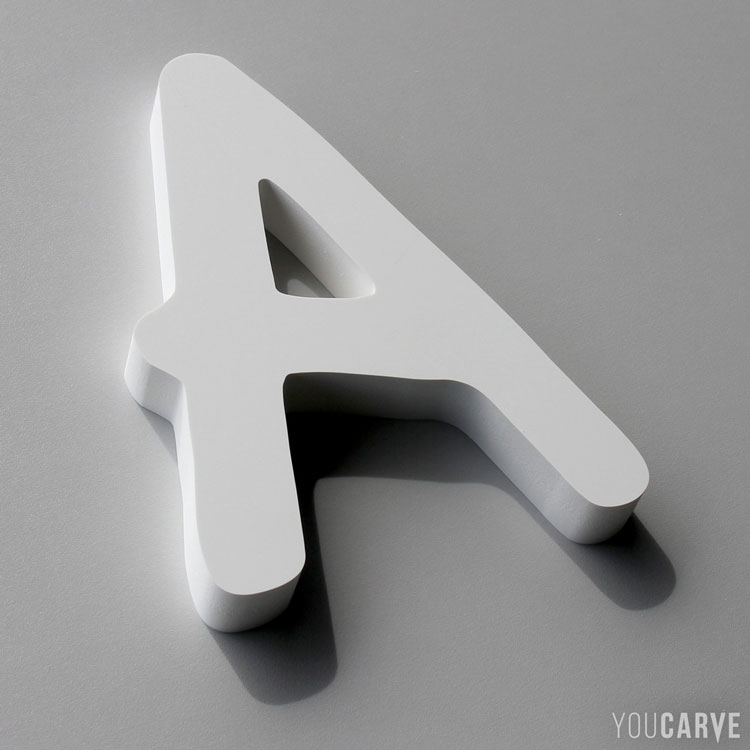 Lettre A en PVC expansé blanc ép. 19 mm