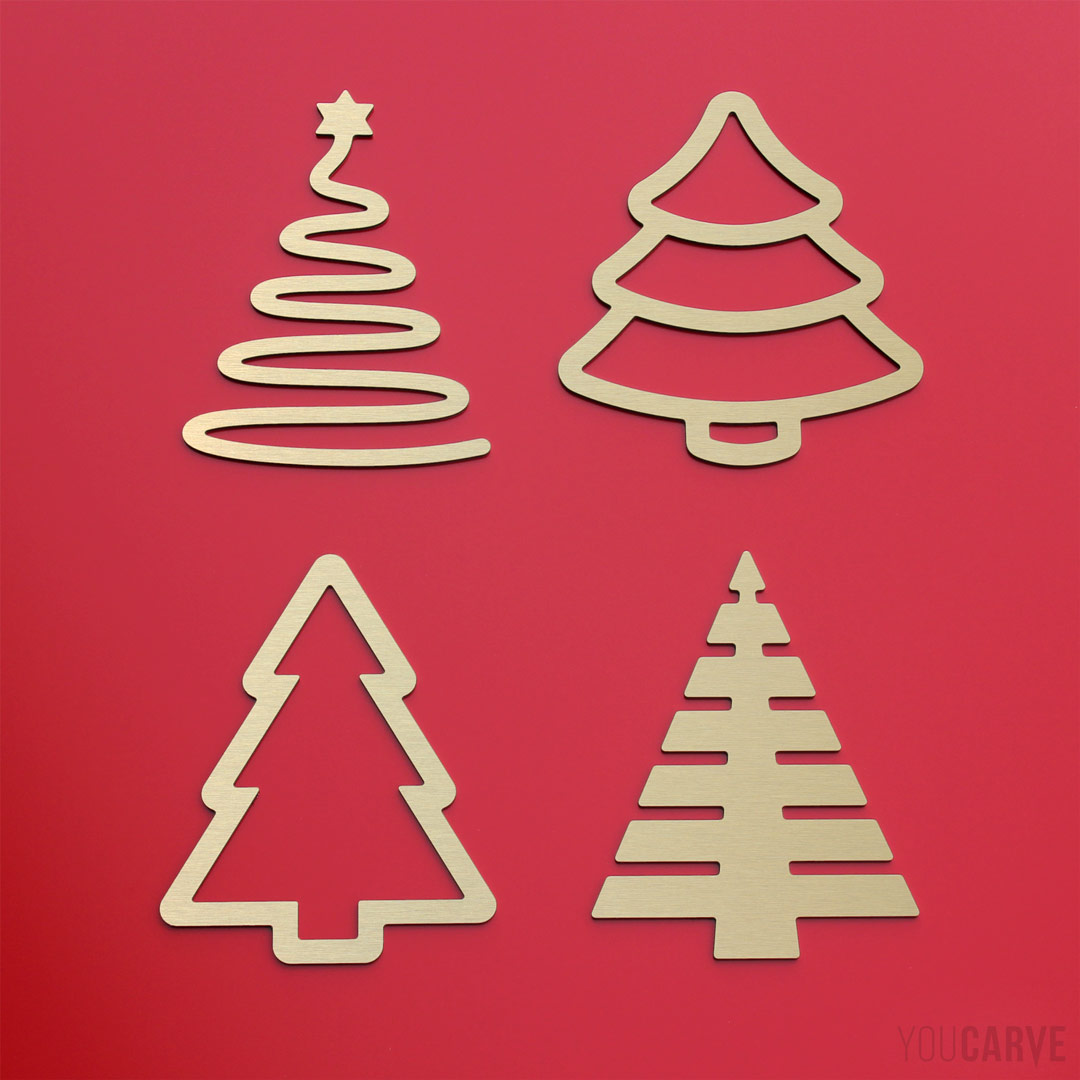 Décorations de Noël, formes de sapins découpées en alu-composite brossé doré (épaisseur 3 mm).