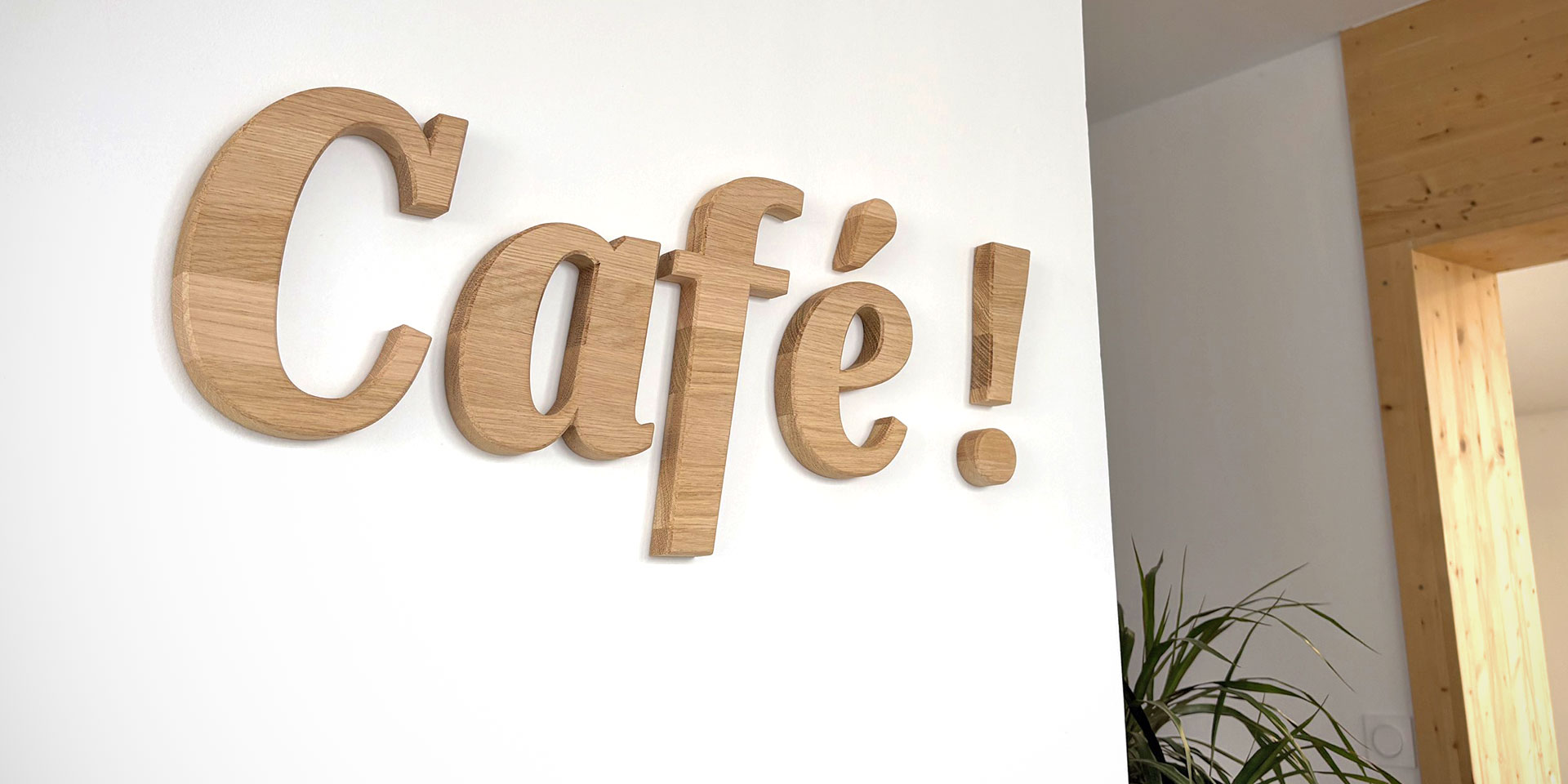 Create your wooden wall logo easily with Youcarve Create your wooden wall logo easily with Youcarve