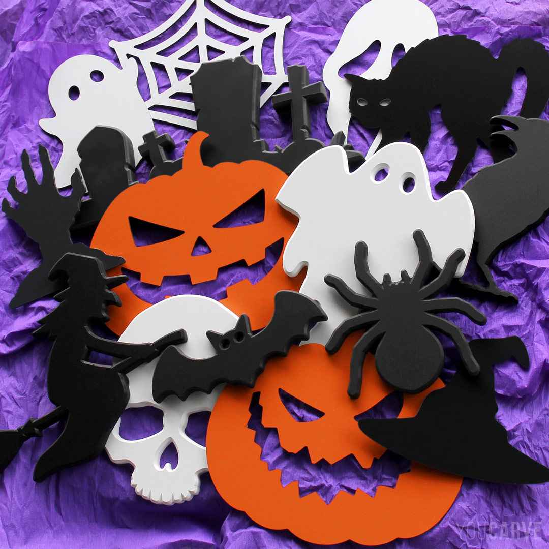 Formes décoratives et événementielles sur le thème d’Halloween, découpe numérique en divers matériaux.